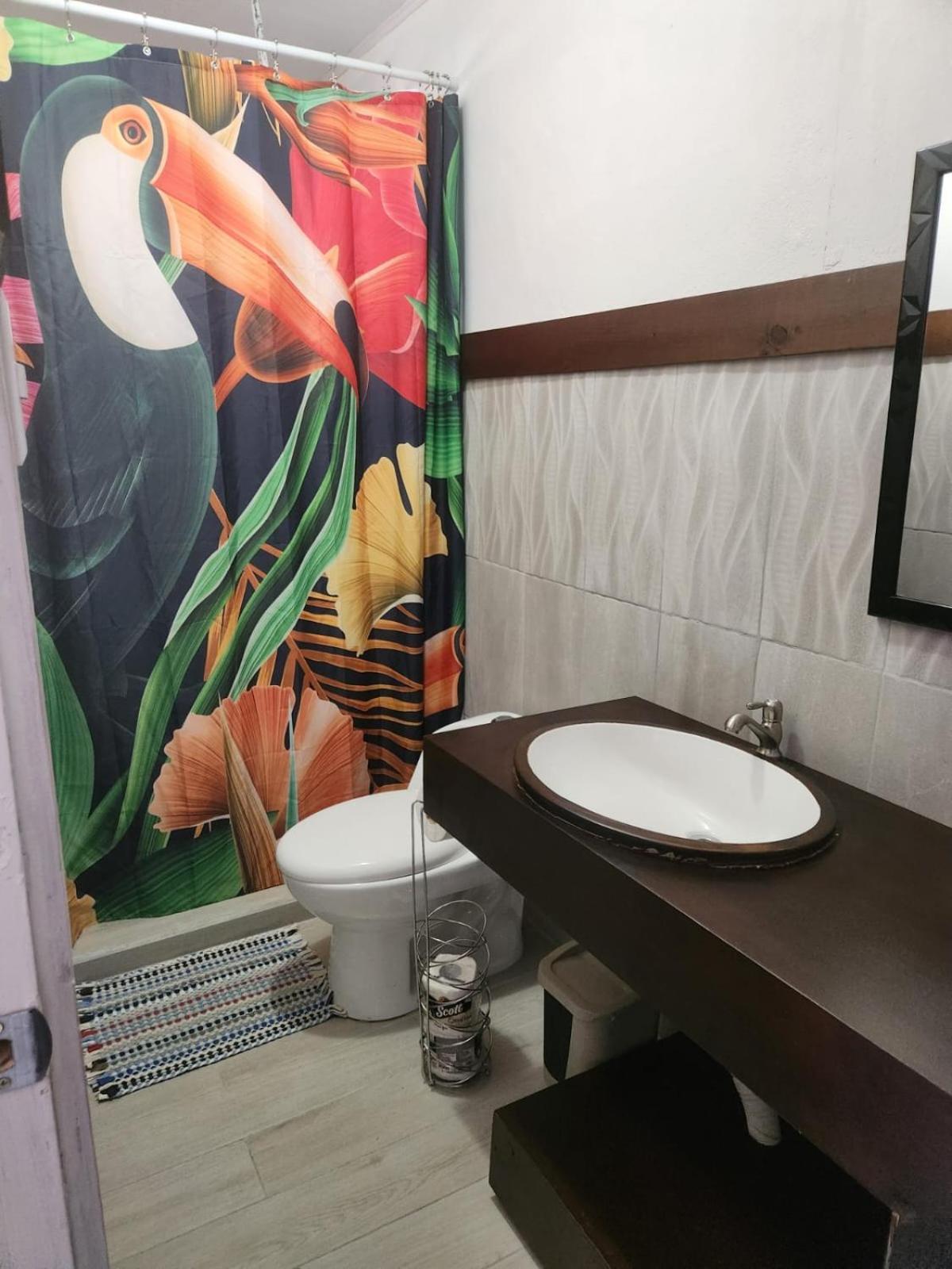 Hotel Villa Prats Мануэль-Антонио Экстерьер фото